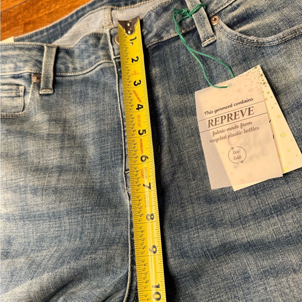 Cosmic Blue Love Brennan Eco Bootcut Jean Indigo size 33/16 - Picture 2 of 5